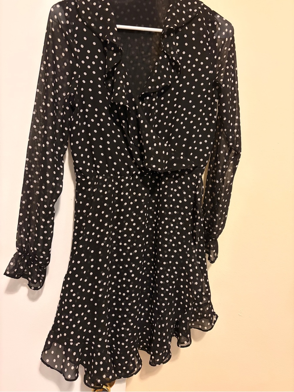 H&M Black and White Polka Dot Long Sleeve Wrap Dress
